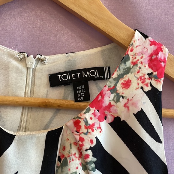 Too Et Moi Dress - Picture 2 of 4